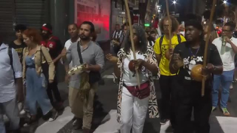 Una manifestación recorre las calles de Río en apoyo a Vinicius Una manifestación recorre las calles de Río en apoyo a Vinicius