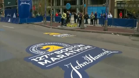 Homenaje a las víctimas del Maratón de Boston en el décimo aniversario del atentado Homenaje a las víctimas del Maratón de Boston en el décimo aniversario del atentado