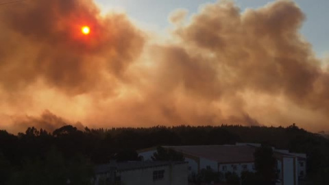 Incendios descontrolados y fuertes tormentas azotan Europa Incendios descontrolados y fuertes tormentas azotan Europa