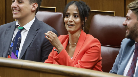 Tesh Sidi (Sumar) avisa de que no ha sido leído su nombre como diputada Tesh Sidi (Sumar) avisa de que no ha sido leído su nombre como diputada