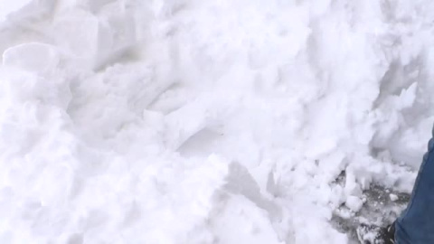 El temporal de nieve siembra el caos en las carreteras del este de Europa El temporal de nieve siembra el caos en las carreteras del este de Europa