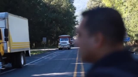 Agentes escoltan el peligroso viaje de los aguacates mexicanos hacia EEUU Agentes escoltan el peligroso viaje de los aguacates mexicanos hacia EEUU