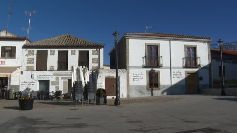 Colmenar del Arroyo, donde las paredes recitan poesía Colmenar del Arroyo, donde las paredes recitan poesía