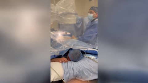 La cirugía endoscópica corrige la hernia discal incluso en personas de edad avanzada La cirugía endoscópica corrige la hernia discal incluso en personas de edad avanzada