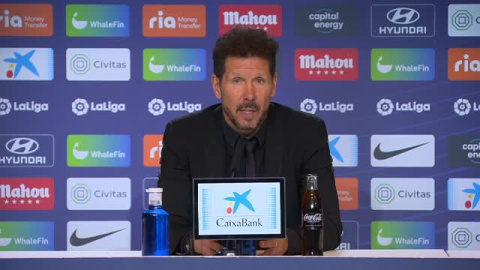 Simeone: "Para sentir este club lo tienes que entender, si no, mejor no venir" Simeone: "Para sentir este club lo tienes que entender, si no, mejor no venir"