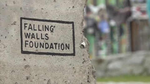 México instala un fragmento del Muro de Berlín en la ciudad de Tijuana México instala un fragmento del Muro de Berlín en la ciudad de Tijuana