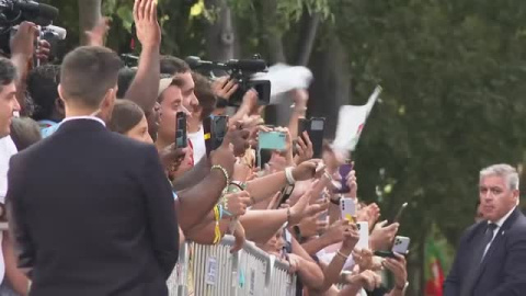 El papa Francisco se reúne con víctimas de abusos cometidos por la iglesia portuguesa El papa Francisco se reúne con víctimas de abusos cometidos por la iglesia portuguesa