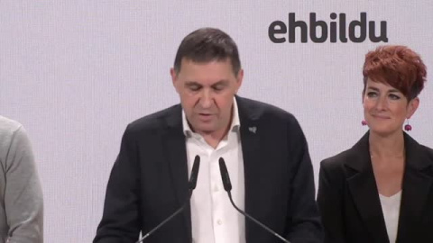 Otegui insiste en su "voluntad de avanzar hacia el futuro y no generar zozobra" Otegui insiste en su "voluntad de avanzar hacia el futuro y no generar zozobra"