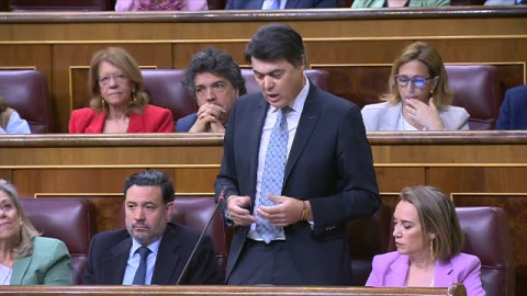 Calviño acusa al PP de "explotar el dolor de las víctimas" Calviño acusa al PP de "explotar el dolor de las víctimas"