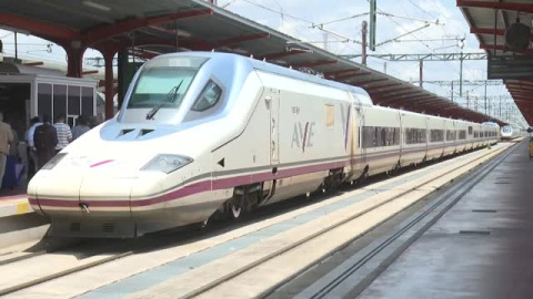 Desconvocadas las cinco jornadas de huelga en Renfe Desconvocadas las cinco jornadas de huelga en Renfe