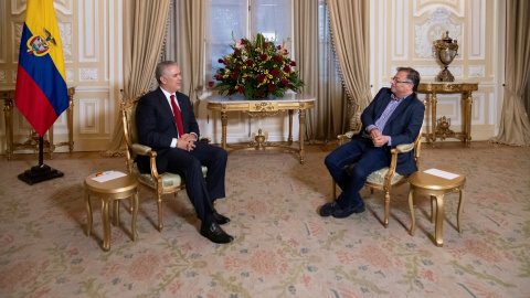 24/06/2022 Primer contacto entre el candidato electo Gustavo Petro y el actual mandatario colombiano Iván Duque, a 23 de junio de 2022, en la Casa de Nariño, Colombia.