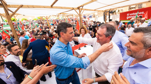 Pedro Sánchez y Juan Espadas, en Cuevas del Almanzora (Almería).