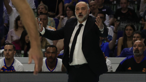 El entrenador del Real Madrid, Pablo Laso, durante el segundo partido de los playoffs de semifinales de la Liga que disputa el Real Madrid contra el Bitci Baskonia este sábado en el WiZink Center