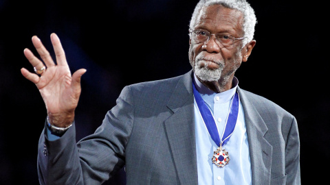La leyenda de la NBA y defensor de los derechos civiles, Bill Russell. Imagen de Archivo.