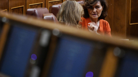 La ex vicepresidenta primera del Gobierno, Carmen Calvo, en una sesión plenaria en el Congreso. Fernando Sánchez / Europa Press
