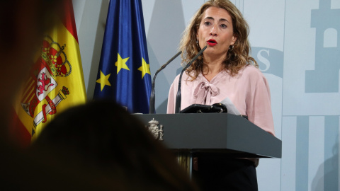 La ministra de Transports, Mobilitat i Agenda Urbana, Raquel Sánchez, en una roda de premsa a la delegació del govern espanyol a Catalunya.