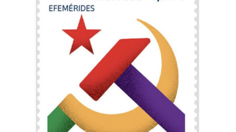 PP, Ciudadanos y Vox critican el sello de Correos dedicado al PCE y la cosa se les vuelve muy en contra