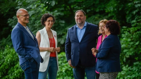 ELs quatre presos, ara indultalts, amb Marta Rovira a Suïssa.