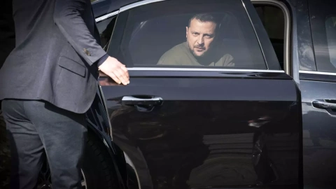 El presidente de Ucrania, Volodímir Zelenski, durante una visita a Países Bajos, 4 de mayo de 2023.