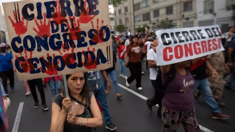 Protesta contra el Gobierno de la presidenta peruana Dina Boluarte durante la reciente crisis política, en Lima, a 17 de enero de 2023.