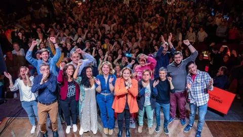 11/05/2023 - Els candidats de Barcelona en Comú en l'acte d'inici de campanya, amb Colau al centre.
