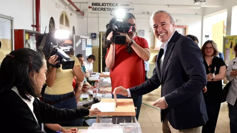 Los aragoneses han situado al PP de Jorge Azcón como actor central del tablero político aragonés.