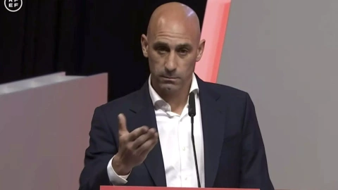 El presidente de la Real Federación Española de Fútbol, Luis Rubiales, durante su intervención en la Asamblea General de dicho organismo