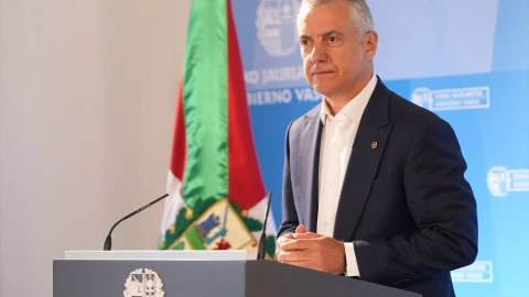 El Lehendakari, Iñigo Urkullu, ofrece una rueda de prensa tras presidir el inicio del nuevo curso político, en el Palacio de Miramar, a 29 de agosto de 2023, en Donostia