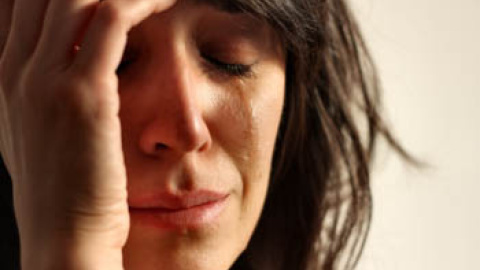 La Generalitat duplica en un any els serveis per a dones en situació de violència masclista