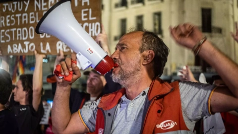 Imágenes de la protesta contra el Gobierno argentino en Buenos Aires, a 23 de diciembre de 2023.