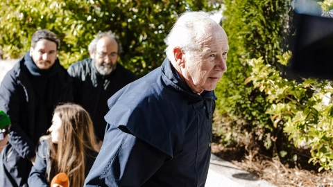 El exvicepresidente del Gobierno Rodrigo Rato a su llegada a un juicio en la Audiencia Provincial, a 10 de abril de 2024, en Madrid (España).