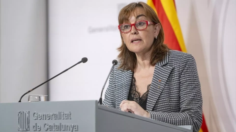 La consellera de Territorio, Vivienda y Transición Ecológica de la Generalitat, Sílvia Paneque, durante una rueda de prensa, en el Palau de la Generalitat, a 27 de agosto de 2024.