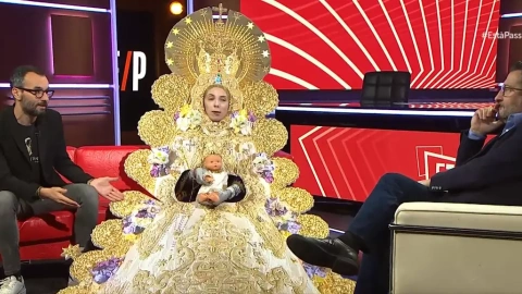 El 'gag' amb la Verge del Rocío al programa 'Està passant' de TV3