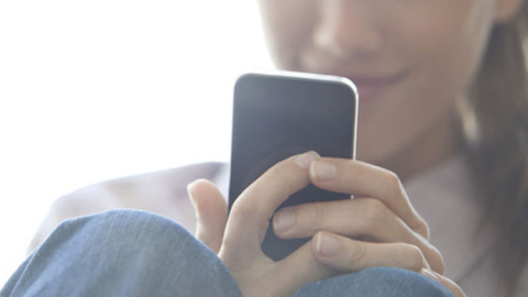 El 33% de los jóvenes de entre 15 y 29 años considera "inevitable" o "aceptable" la violencia de control.