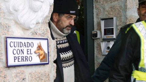 Feliciano Miguel Rosendo da Silva, fundador de la secta religiosa Orden y Mandato de San Miguel Arcángel, en el momento de su detención. EFE