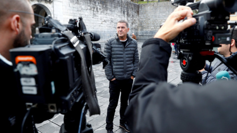 El coordinador general de EH Bildu, Arnaldo Otegi, en Elgoibar (Guipúzcoa). EFE/Juan Herrero
