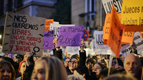 Manifestación en Madrid contra la justicia patriarcal por el juicio de la violación grupal de los Sanfermines de 2016. EFE