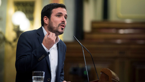 El coordinador general de IU, Alberto Garzón durante su intervención en el pleno del Congreso. EFE/Luca Piergiovanni