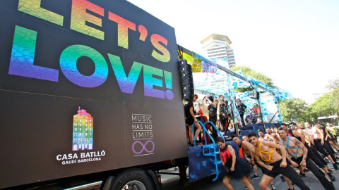 Carrossa de la Casa Batlló durant la desfilada del Pride Barcelona 2018. @PrideBarcelona