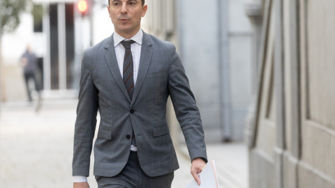 Juan Lobato, a la entrada del Supremo esta mañana para declarar como testigo Juan Lobato, a la entrada del Supremo esta mañana para declarar como testigo