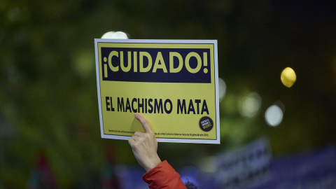 Foto de archivo de una manifestación contra la violencia machista en Madrid. Foto de archivo de una manifestación contra la violencia machista en Madrid.