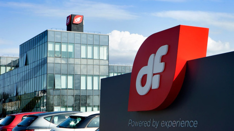 El logo de la empresa de ingeniería Duro Felguera, en su sede en Gijón (Asturias). El logo de la empresa de ingeniería Duro Felguera, en su sede en Gijón (Asturias).