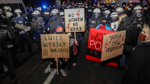 28/11/2020 Manifestación contra el endurecimiento de la ley del aborto en Polonia en noviembre de 2020
