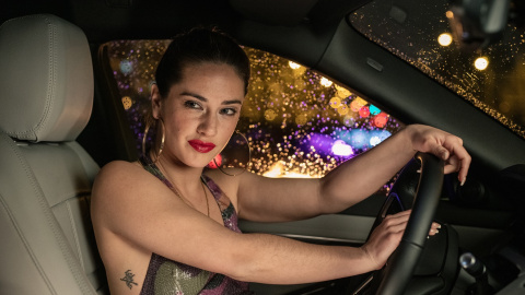 Asia Ortega, en el papel de Sole, protagonista de la serie 'Hasta el cielo'. Foto: Netflix. Asia Ortega, en el papel de Sole, protagonista de la serie 'Hasta el cielo'. Foto: Netflix.