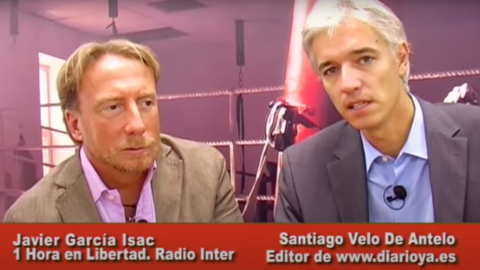 21/12/2024 Javier García Isac y Santiago Velo de Antelo presentando un programa de 'El ring del Diario YA'. Javier García Isac y Santiago Velo de Antelo presentando un programa de 'El ring del Diario YA'.