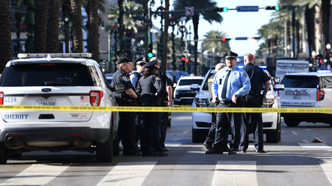 La Policía frente a la calle donde se produjo el atropello múltiple en Nueva Orleans (EEUU). La Policía frente a la calle donde se produjo el atropello múltiple en Nueva Orleans (EEUU).
