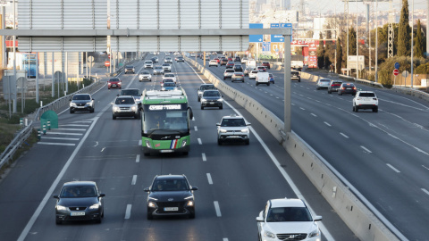 Fotografía del tráfico en la Nacional 4, a 1 de enero de 2024, en Madrid. Fotografía del tráfico en la Nacional 4, a 1 de enero de 2024, en Madrid.