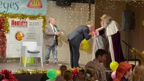 Más de 450 niños participan en el tradicional Festival de Reyes de ATI