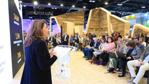 La presidenta de Paradores, Raquel Sánchez, durante una presentación de los resultados y la nueva oferta turística de la red pública de alojamientos, en IFEMA.