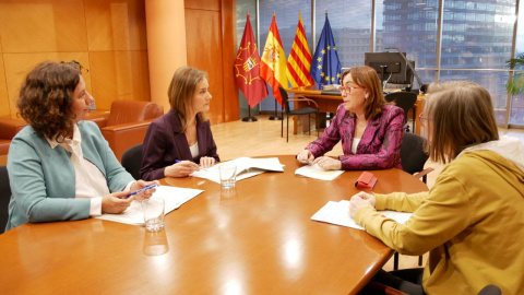 Reunió entre el Govern i els Comuns Reunió entre el Govern i els Comuns
